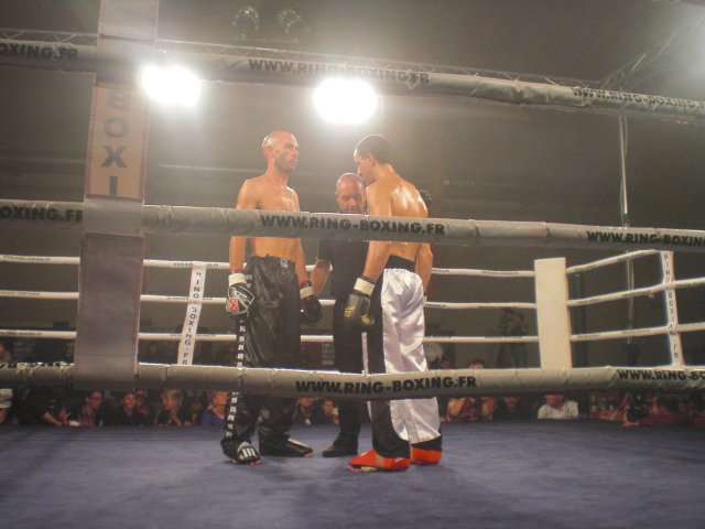 debut hostilits